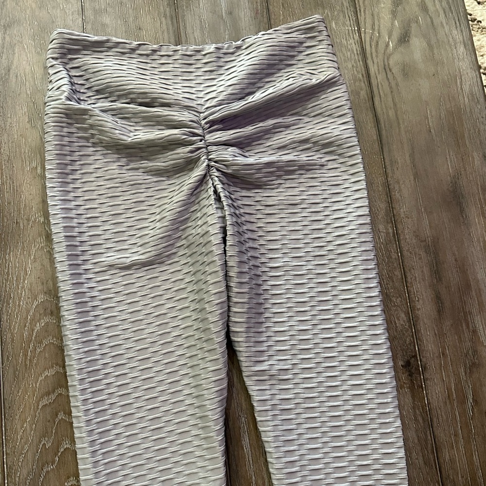 Energy Fit Wear Leggings - Picture 3 of 7